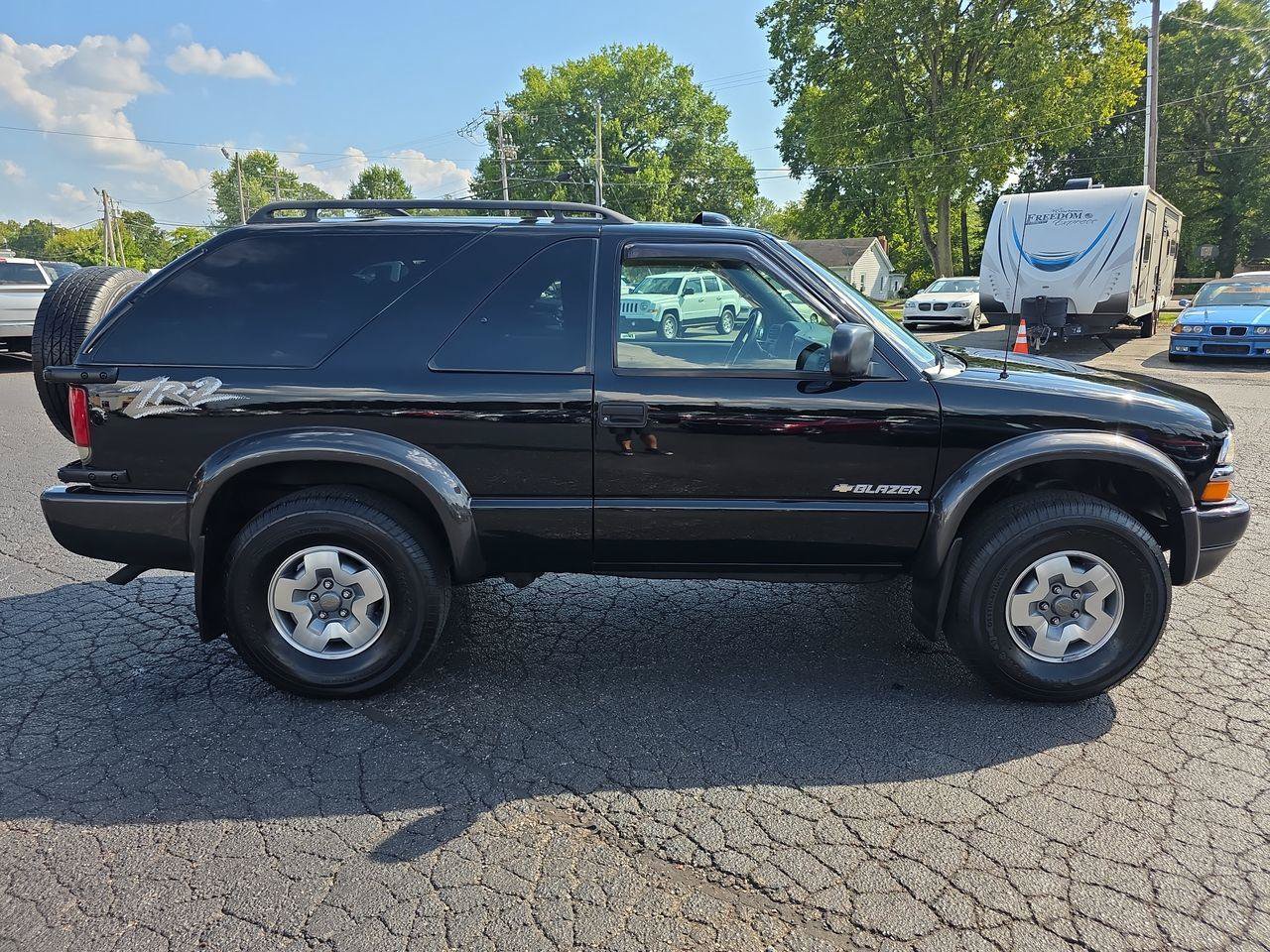 Used 2004 Chevrolet Blazer LS w/ Preferred Equipment Group AWD/4WD image 21