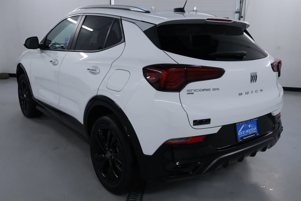 Used 2024 Buick Encore GX Sport Touring AWD/4WD image 5