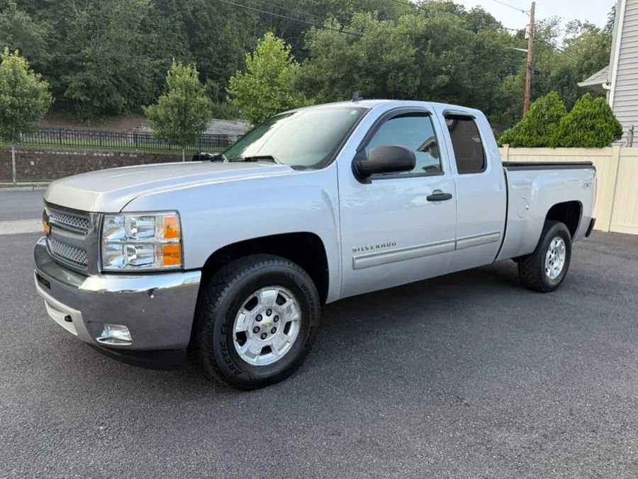 Used 2013 Chevrolet Silverado 1500 LT w/ All-Star Edition image 2