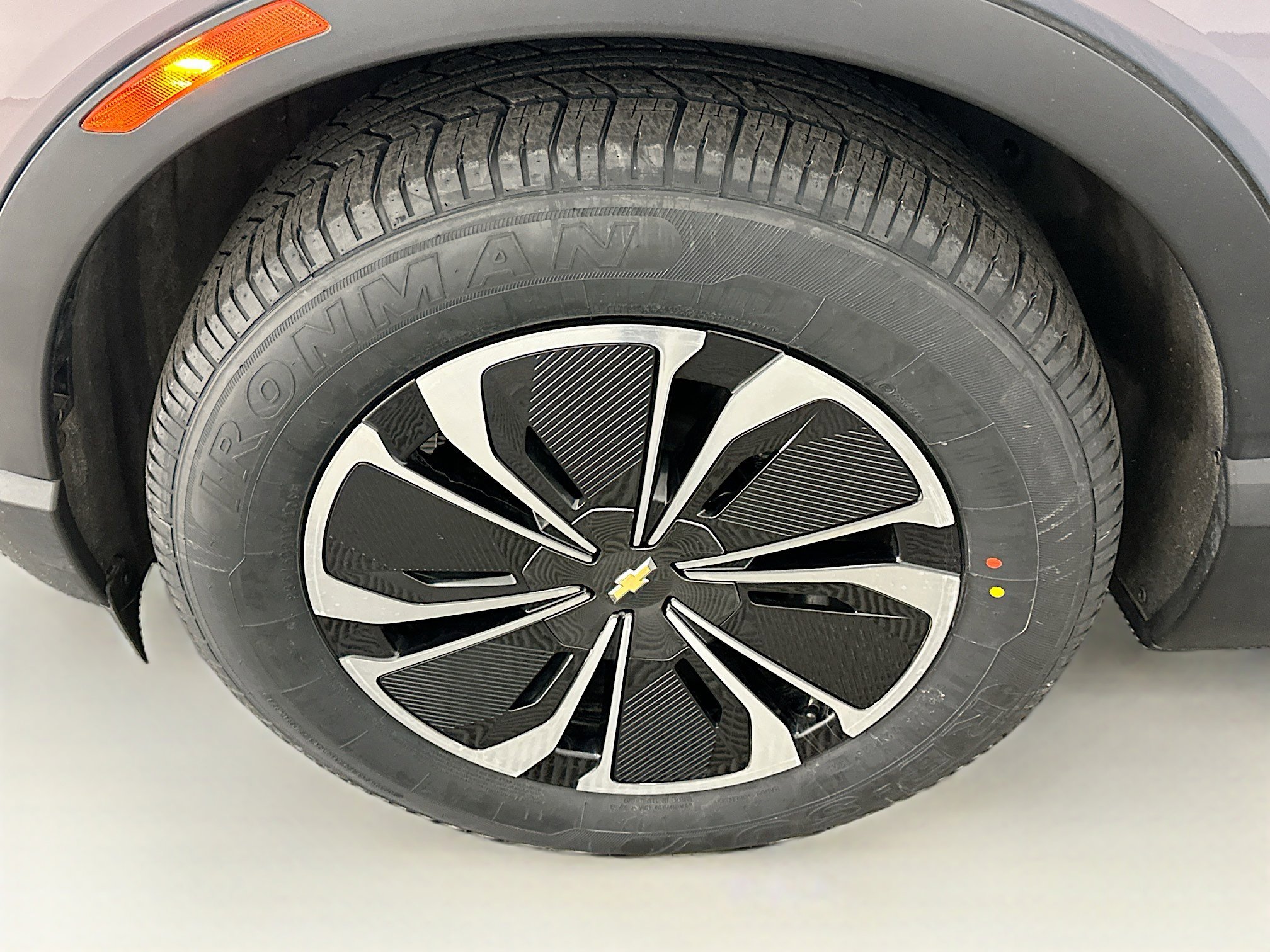 Used 2024 Chevrolet Blazer EV LT image 11