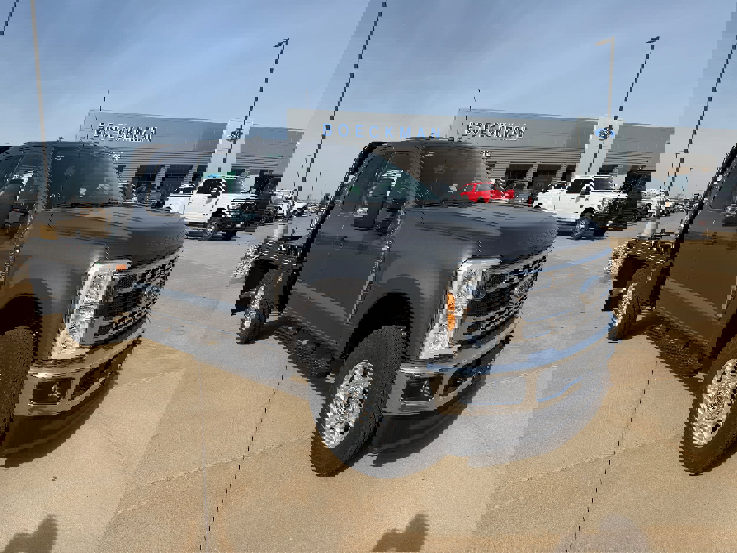 New 2026 Ford F350 XLT w/ FX4 Off-Road Package image 8