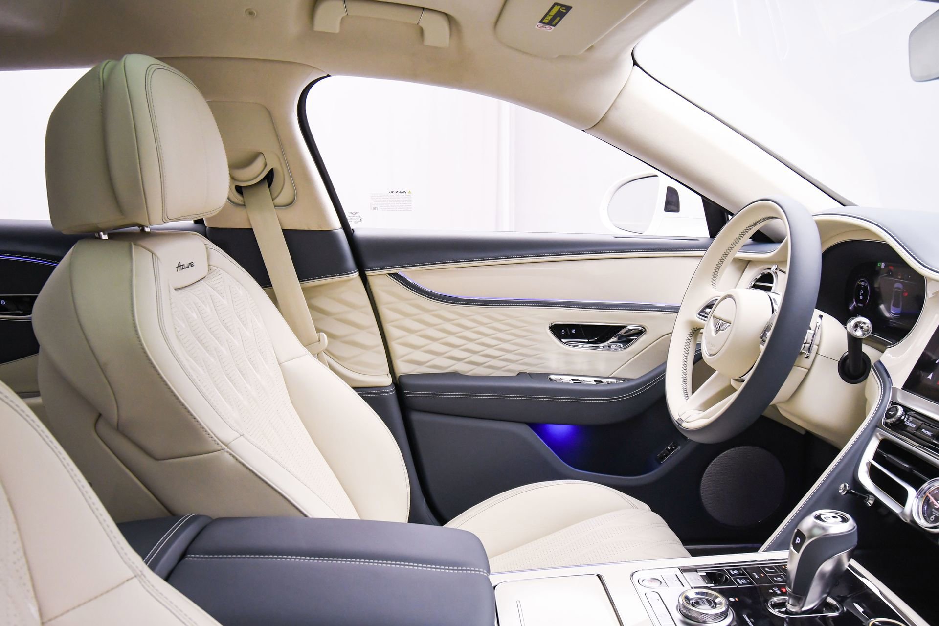 New 2026 Bentley Flying Spur Plug-In Hybrid image 45