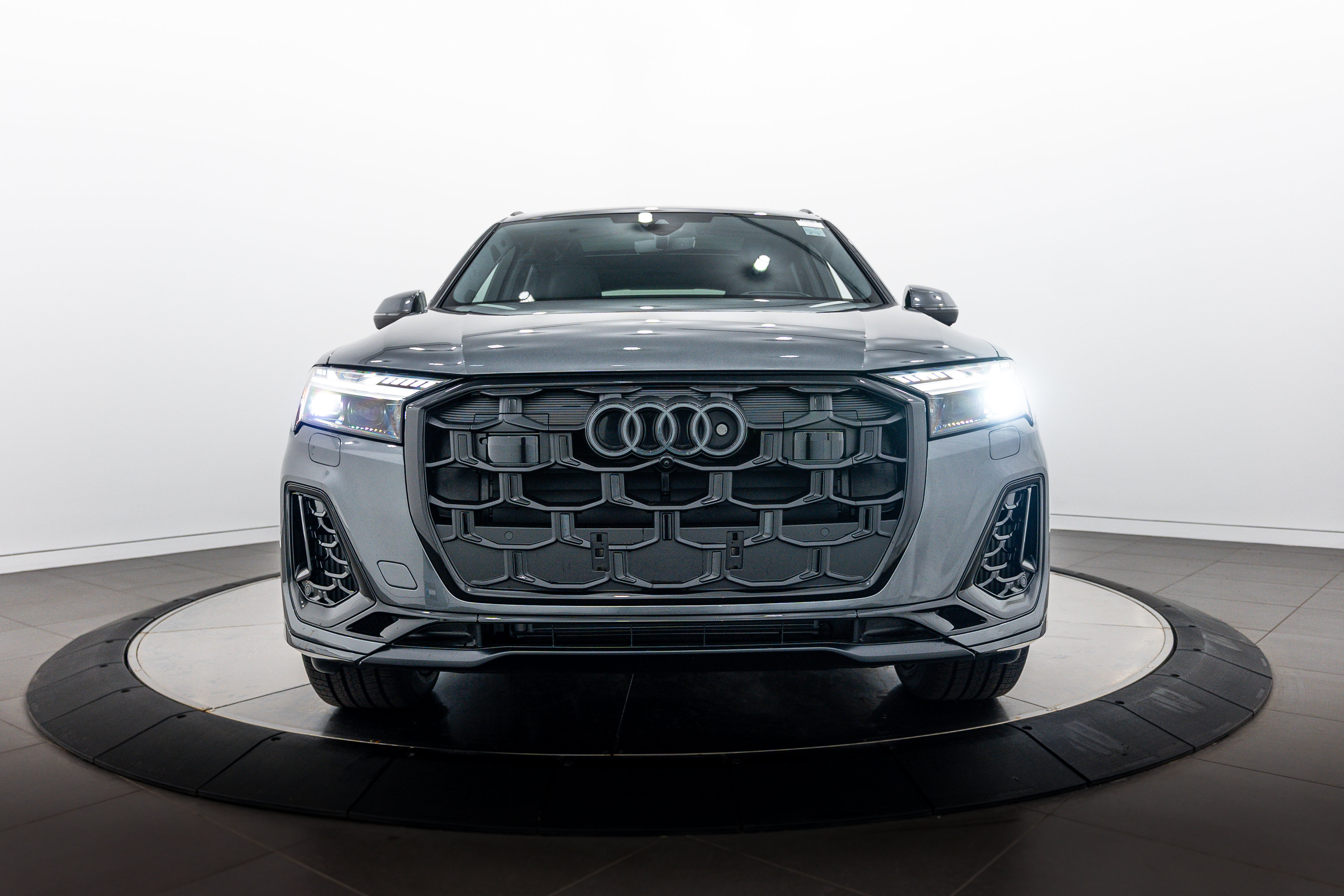 New 2026 Audi Q7 3.0T Prestige AWD/4WD image 24