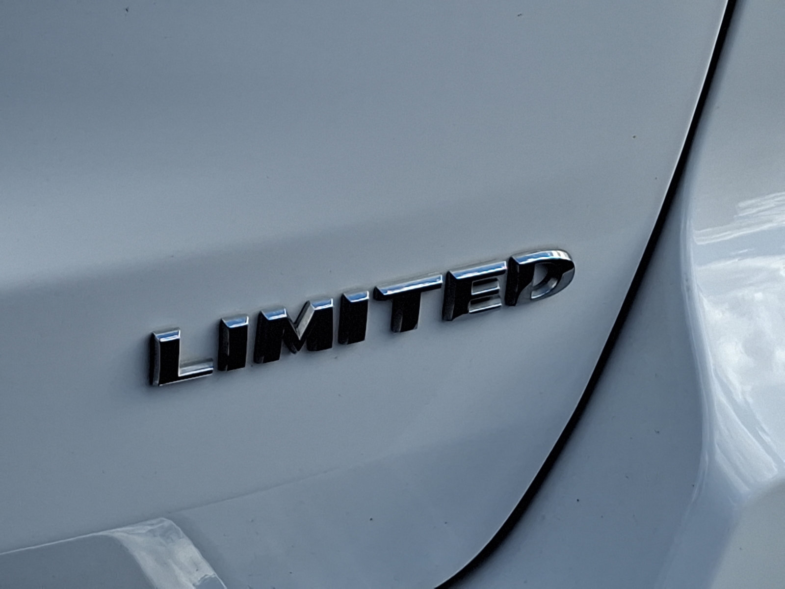 Used 2020 Jeep Grand Cherokee Limited w/ Luxury Group II image 34