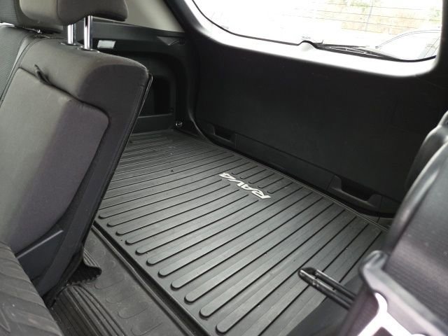 Used 2022 Toyota RAV4 LE image 23