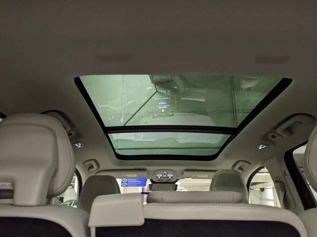New 2026 Volvo XC90 T8 Ultra AWD/4WD image 13