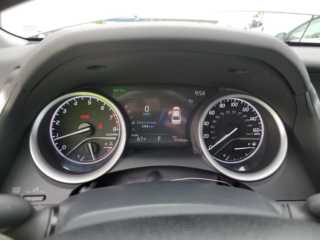 Used 2024 Toyota Camry XLE w/ Cold Weather Package FWD image 2