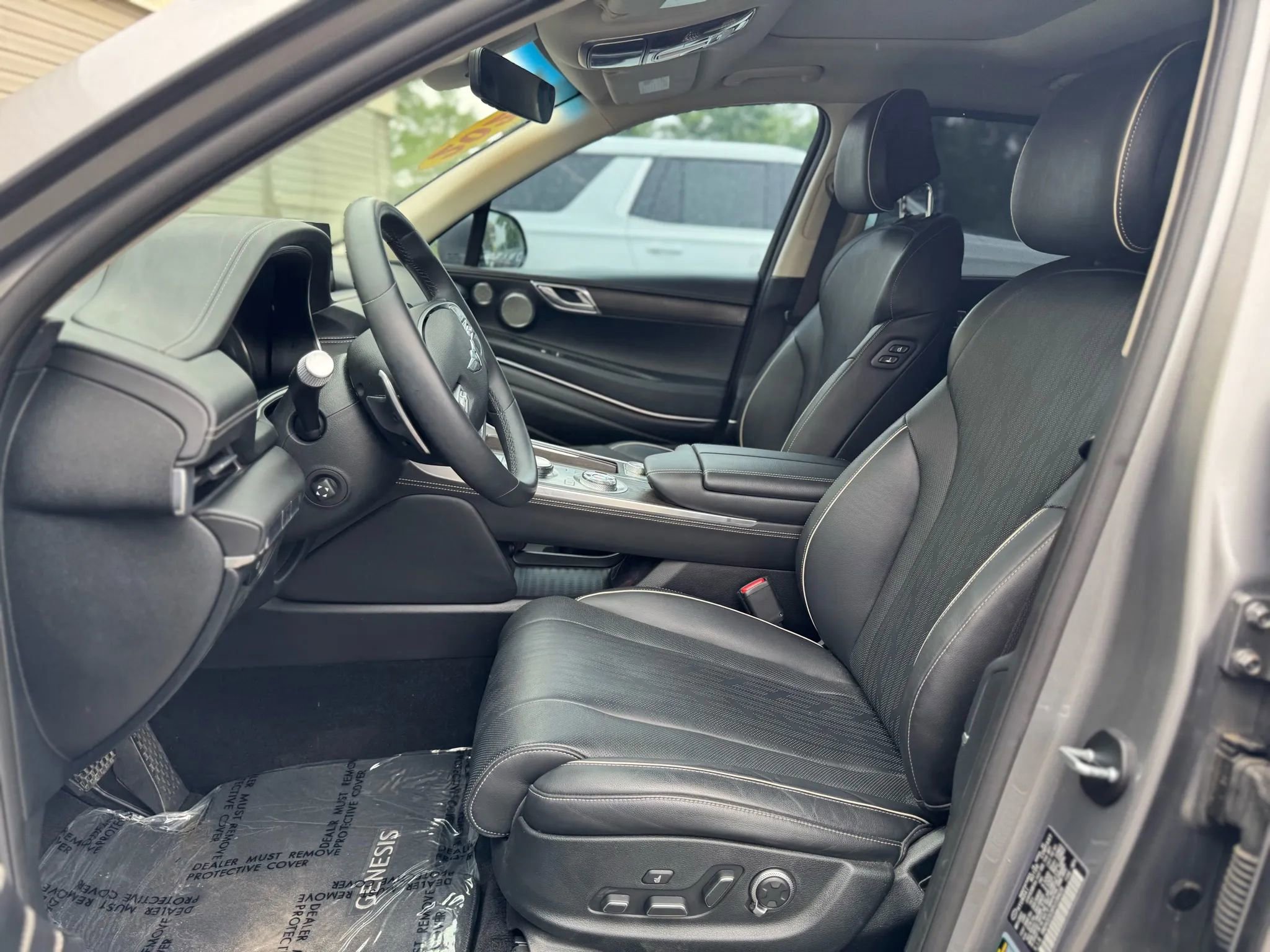 Used 2023 Genesis GV80 3.5T w/ Advanced Package image 9