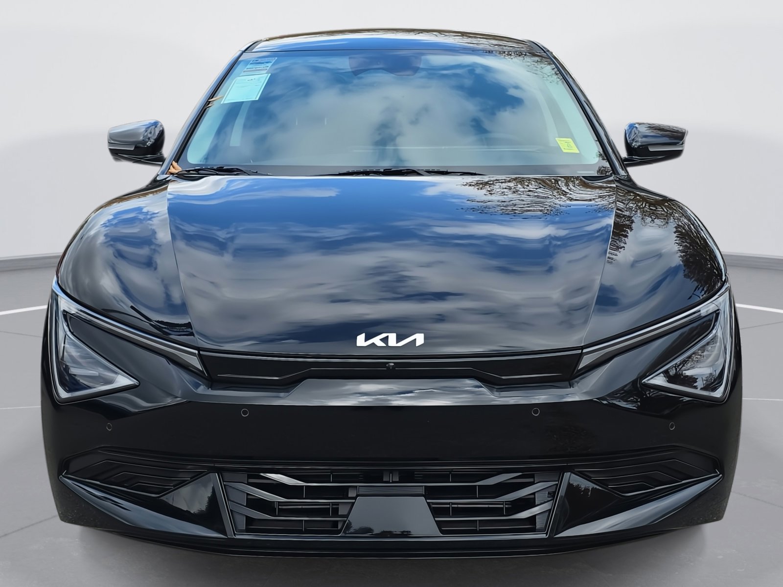 New 2025 Kia EV6 Wind image 2