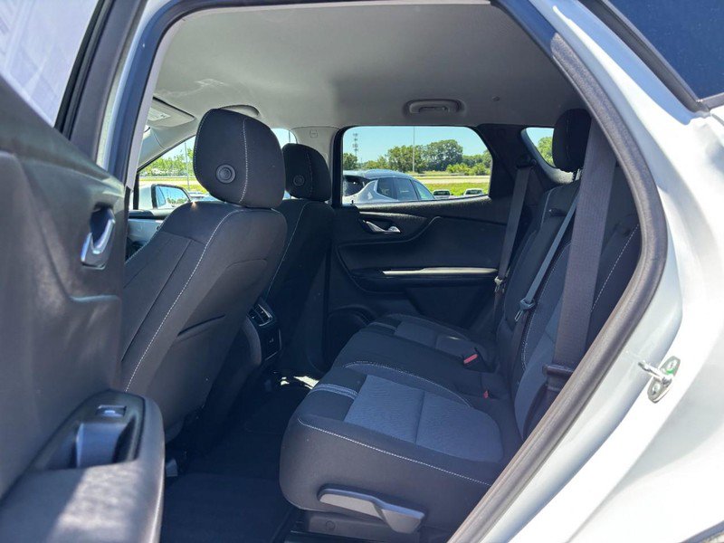 Certified 2024 Chevrolet Blazer LT w/ Convenience Package FWD image 10