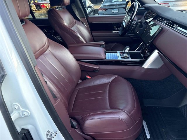 Used 2023 Land Rover Range Rover SE image 28