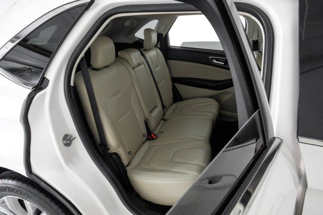 Used 2019 Ford Edge Titanium FWD image 40