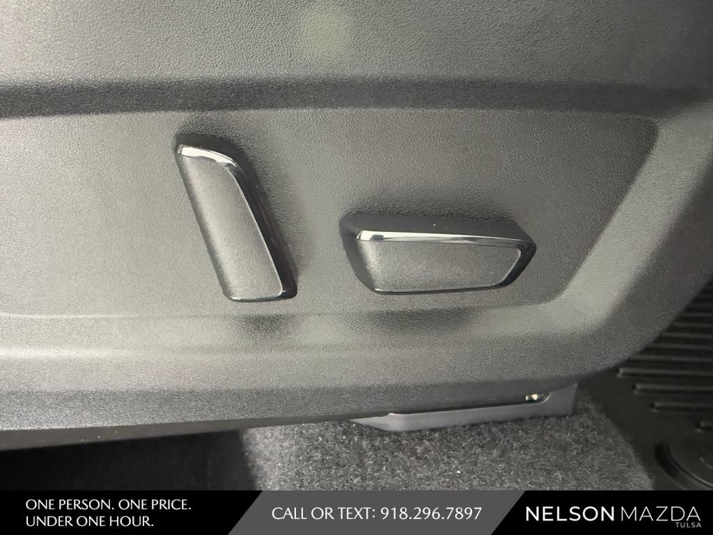 Used 2025 Nissan Murano SL AWD/4WD image 47