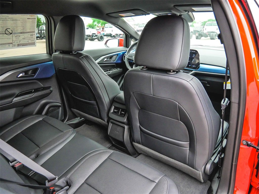 New 2024 Chevrolet Equinox EV LT image 27