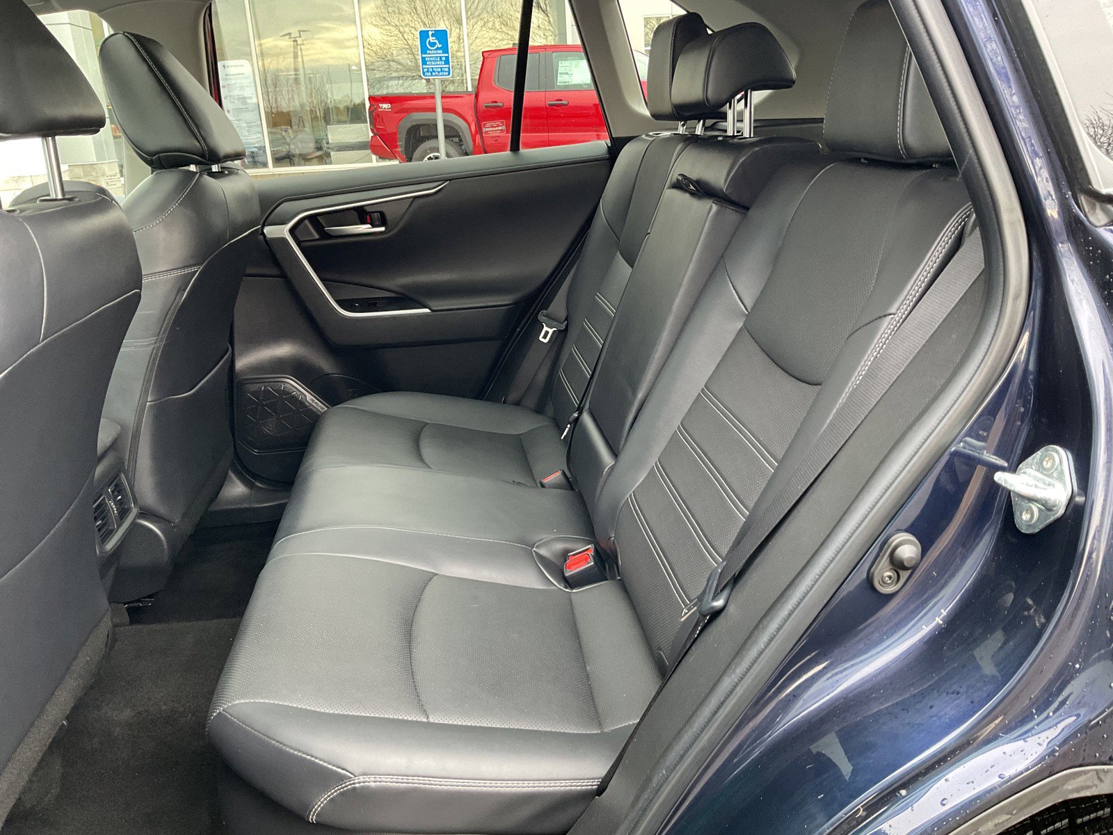 Used 2023 Toyota RAV4 Limited image 22