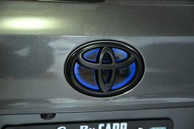 Used 2022 Toyota Highlander XLE AWD/4WD image 10