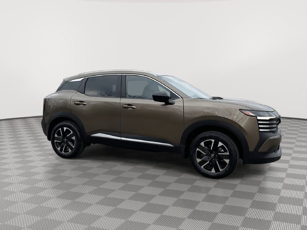 Certified 2026 Nissan Kicks SV w/ SV Premium Package AWD/4WD image 15