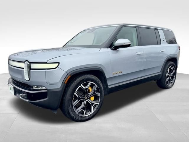 Used 2023 Rivian R1S Launch Edition image 3