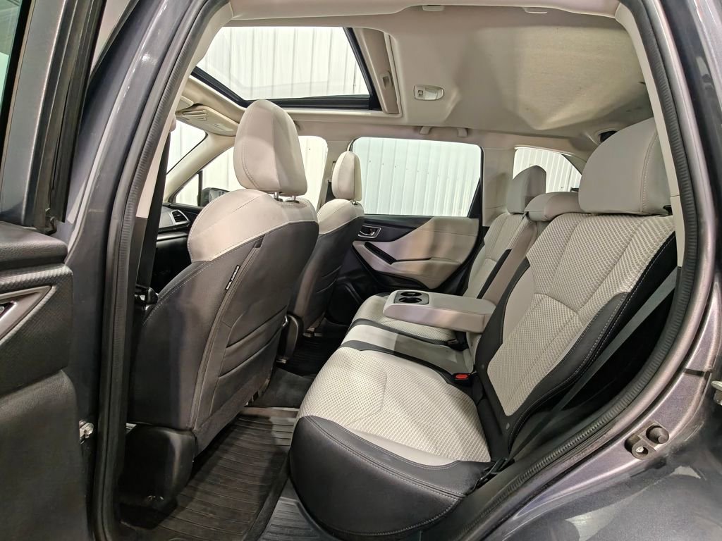 Used 2022 Subaru Forester Premium image 27