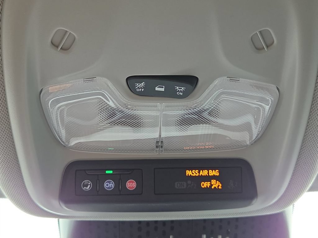 New 2027 Chevrolet Bolt LT w/ Comfort Package FWD image 25