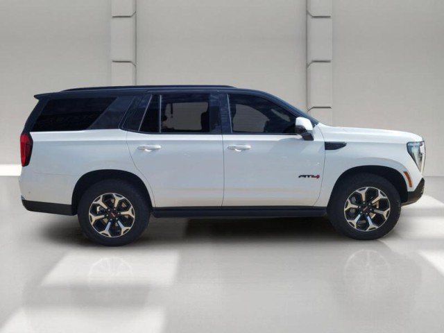 Used 2025 GMC Yukon AT4 w/ AT4 Premium Package AWD/4WD image 4