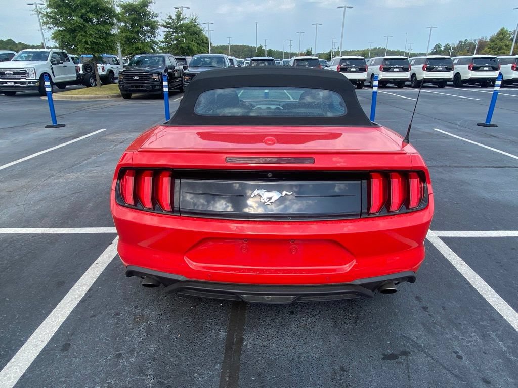 Used 2022 Ford Mustang Premium RWD image 6