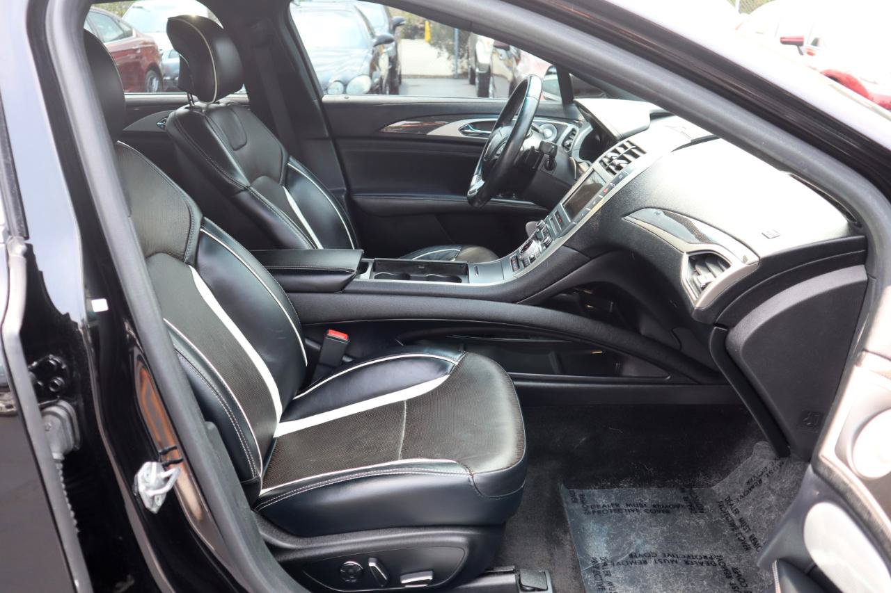 Used 2017 Lincoln MKZ Reserve w/ Luxury Package AWD/4WD image 9