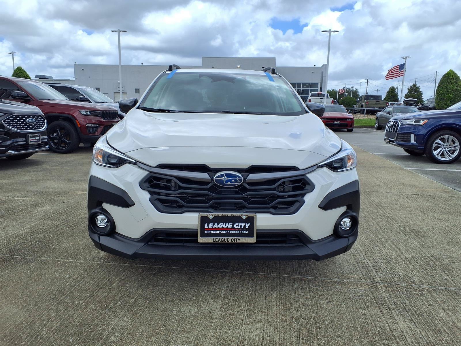 Used 2025 Subaru Crosstrek 2.5i Premium AWD/4WD image 5
