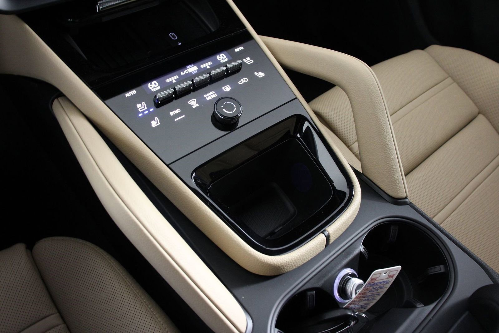 New 2026 Porsche Cayenne Coupe image 14