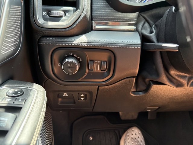 Used 2019 RAM 1500 Limited image 22