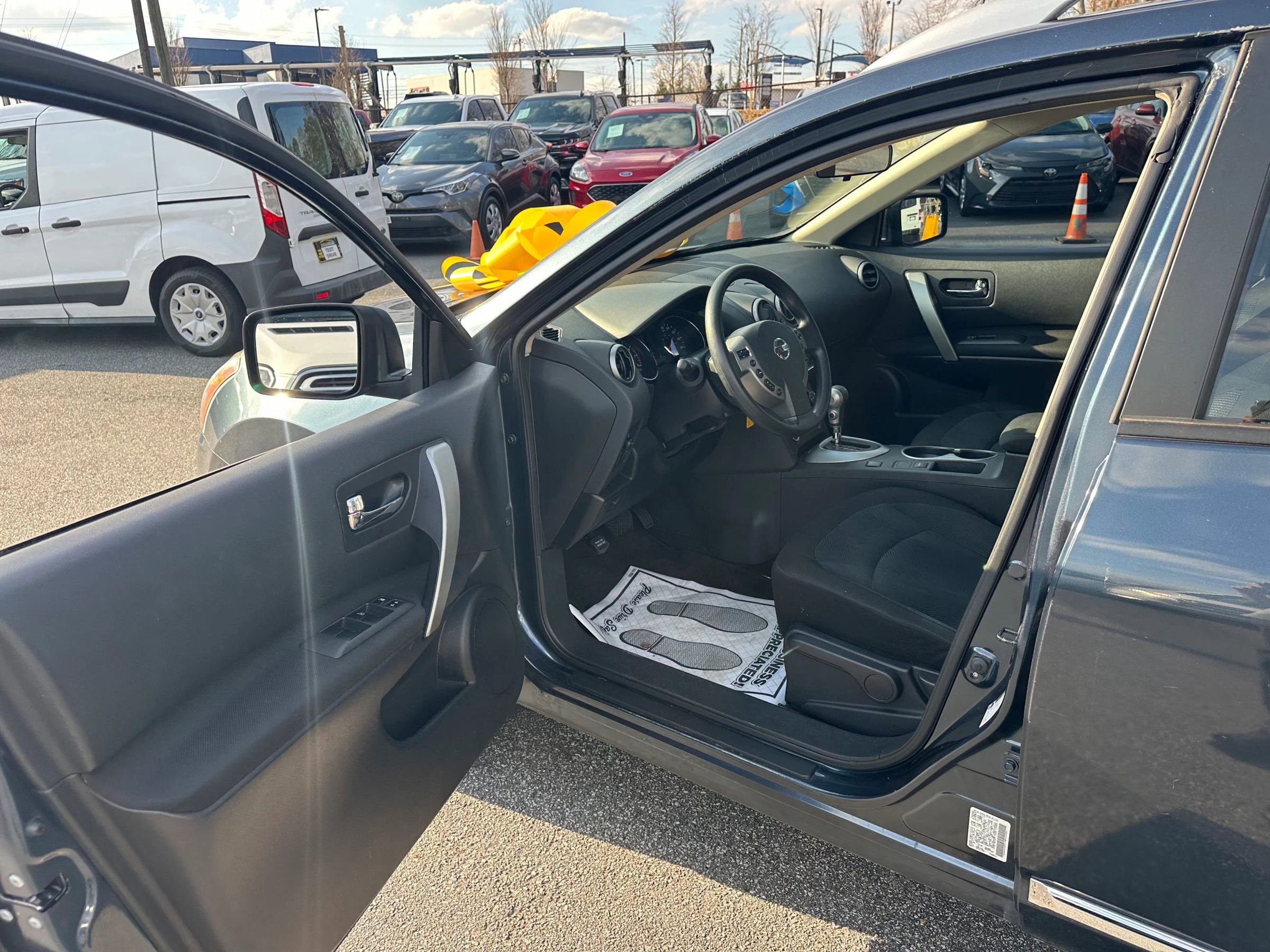 Used 2014 Nissan Rogue S w/ Convenience Package image 12