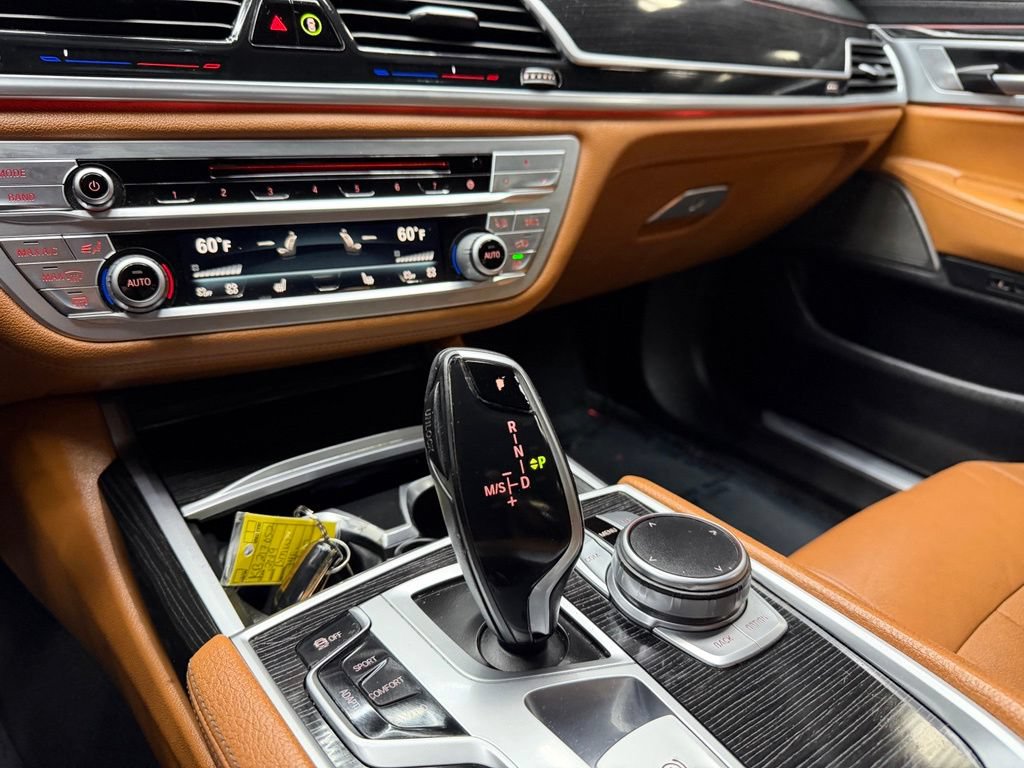 Used 2019 BMW 740i w/ M Sport Package RWD image 26