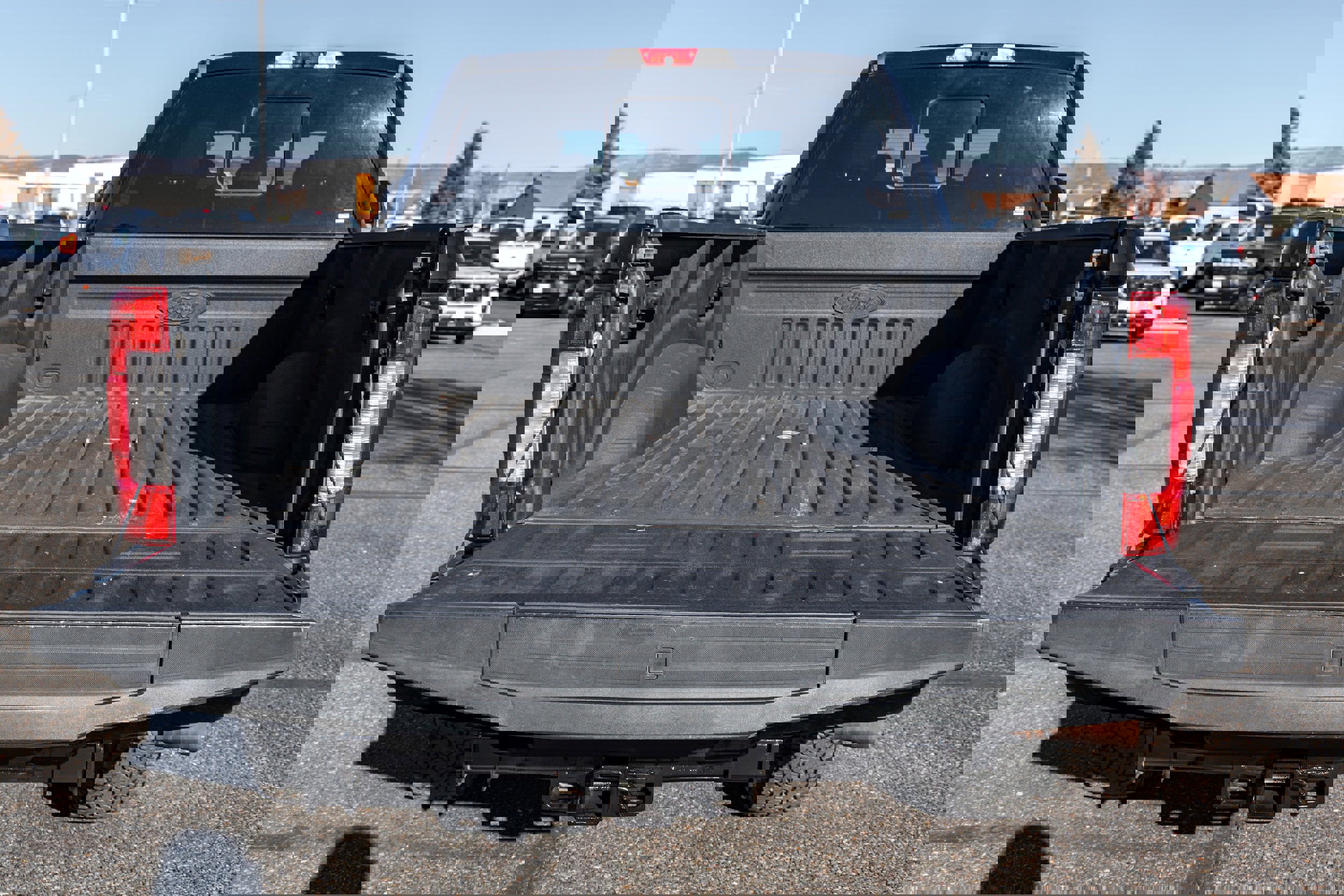 Certified 2017 Ford F350 Platinum w/ Platinum Ultimate Package image 7