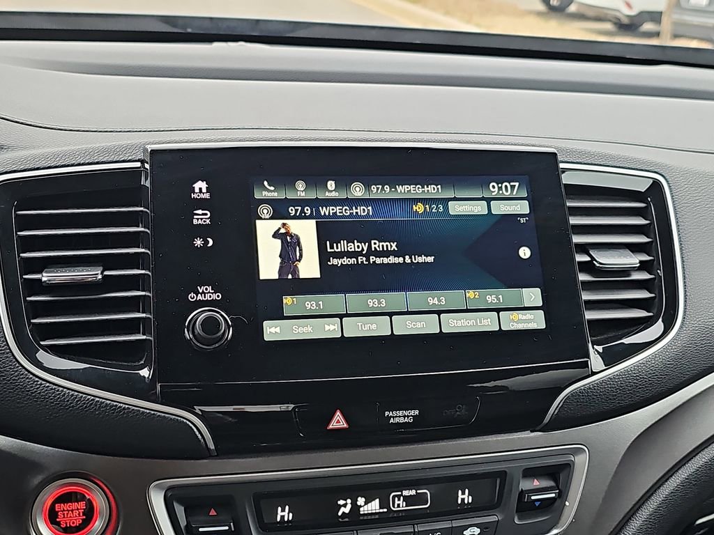 Used 2024 Honda Passport EX-L image 25