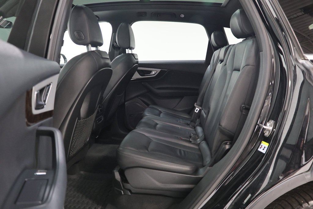 Used 2019 Audi Q7 2.0T Premium Plus AWD/4WD image 33