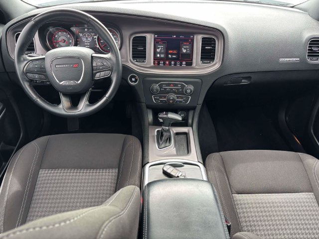 Used 2023 Dodge Charger SXT AWD/4WD image 30