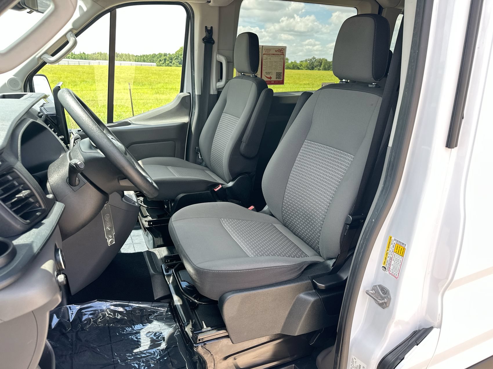 Used 2024 Ford Transit 350 XLT AWD/4WD image 11