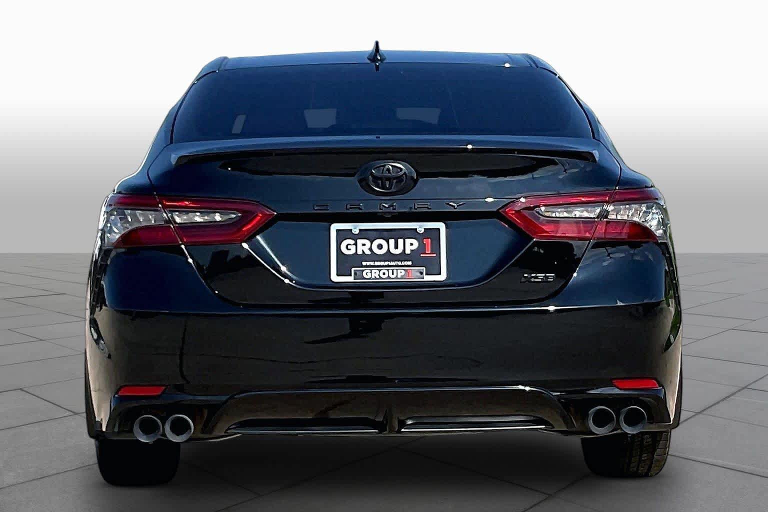 Used 2024 Toyota Camry XSE FWD image 5