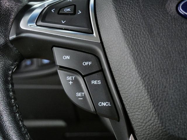 Certified 2020 Ford Edge Titanium w/ Canadian Touring Package AWD/4WD image 24
