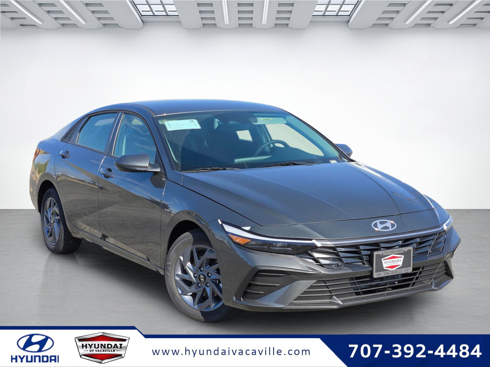 New 2026 Hyundai Elantra Hybrid FWD image 1