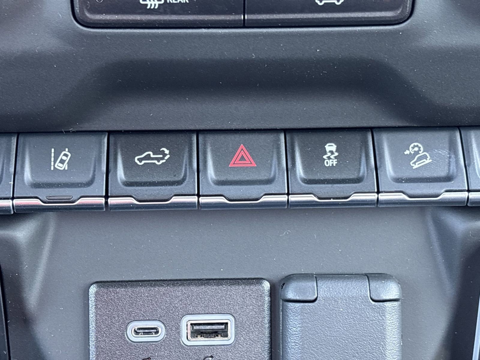 New 2025 GMC Sierra 3500 Pro image 4