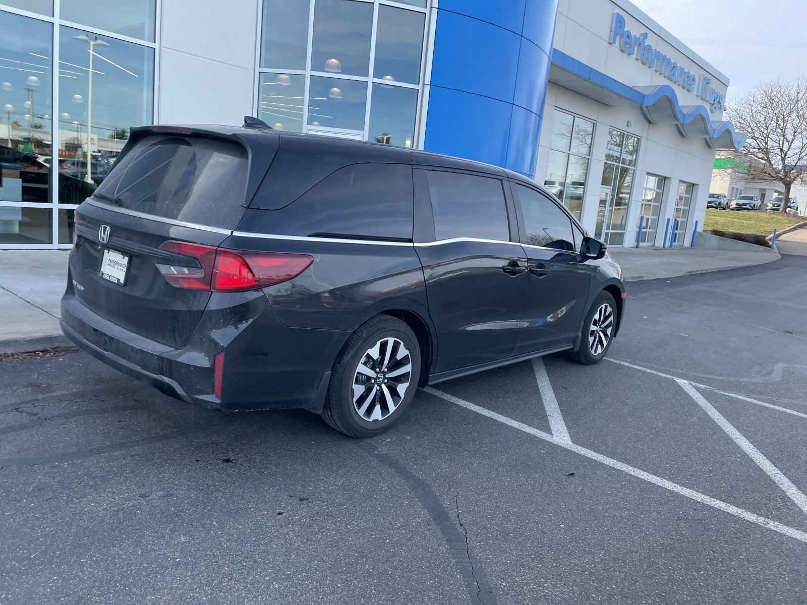 Used 2025 Honda Odyssey EX-L image 9