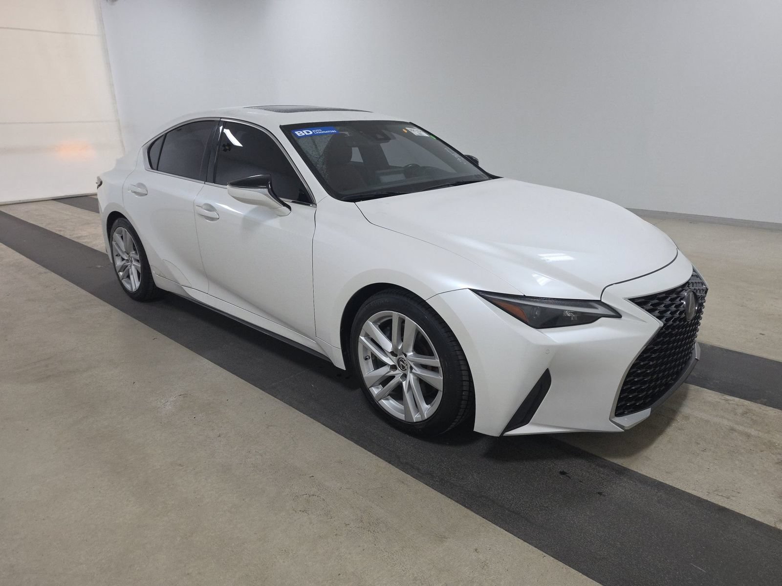 Used 2021 Lexus IS 300 w/ Comfort Package RWD image 2