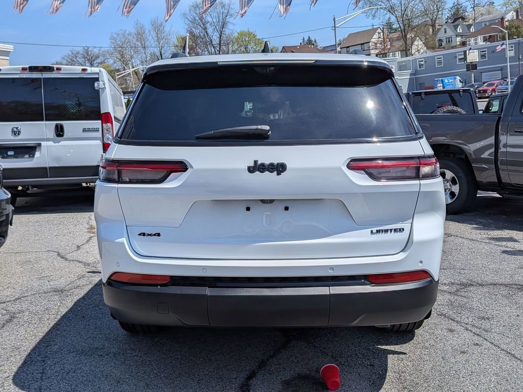Used 2025 Jeep Grand Cherokee L Limited w/ Luxury Tech Group II image 7