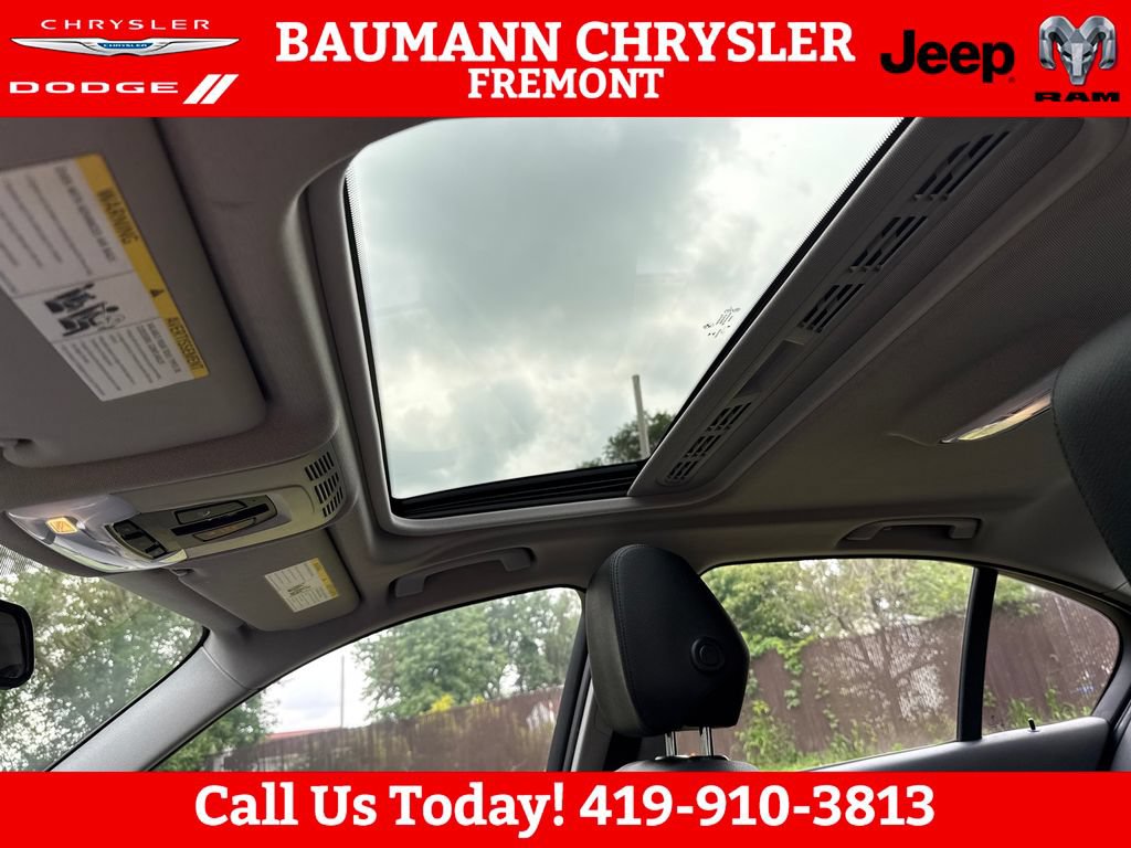 Used 2014 BMW 320i xDrive Sedan AWD/4WD image 17