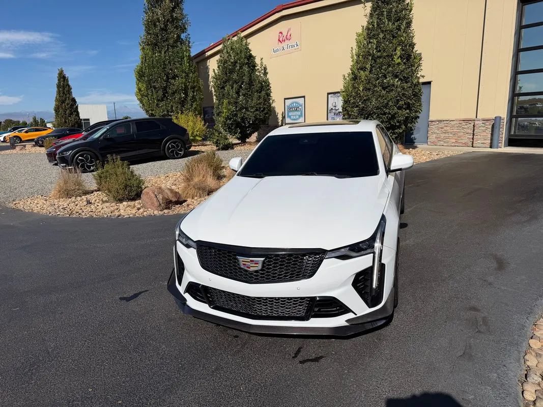 Used 2022 Cadillac CT4 V Blackwing w/ Carbon Fiber 1 Package RWD image 40