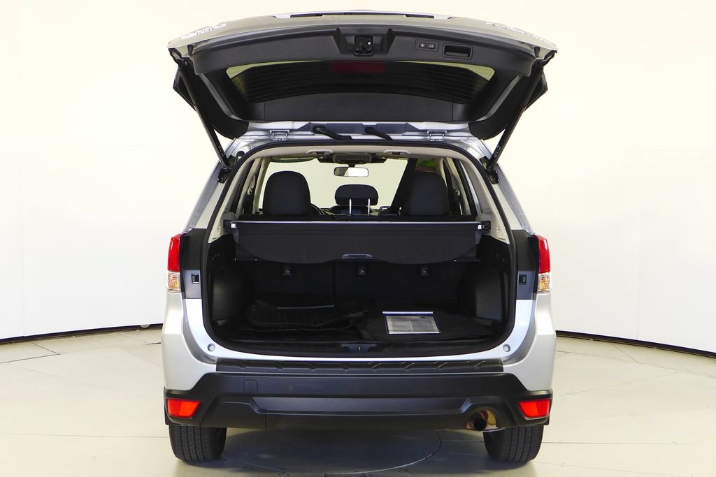 Certified 2024 Subaru Forester Premium AWD/4WD image 10