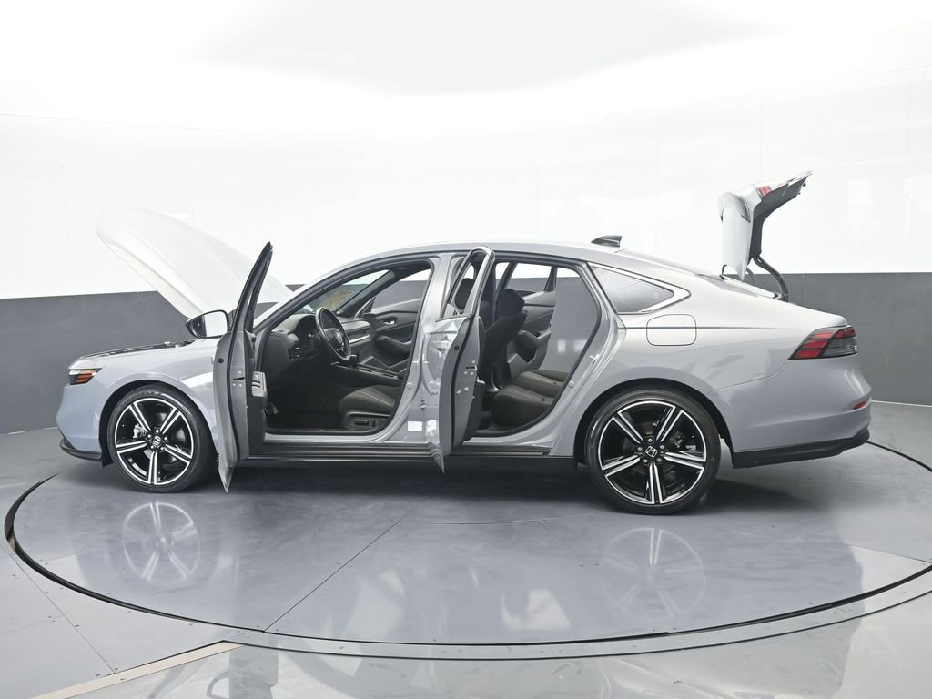 Used 2024 Honda Accord Sport image 78