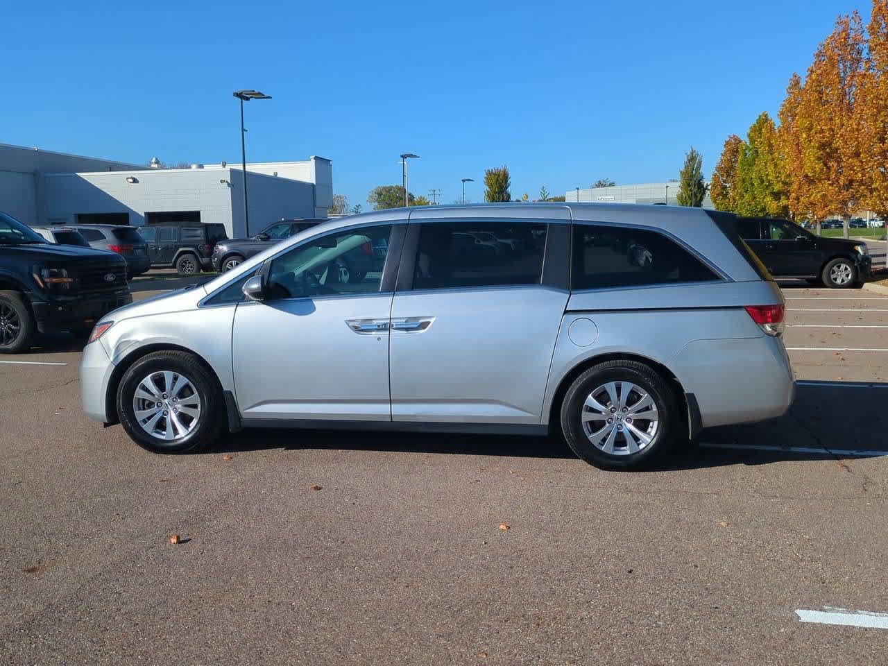 Used 2015 Honda Odyssey EX-L image 3