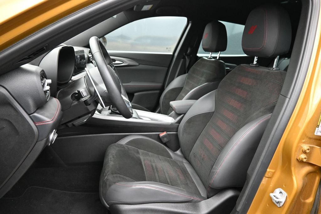 New 2025 Dodge Hornet R/T AWD/4WD image 2